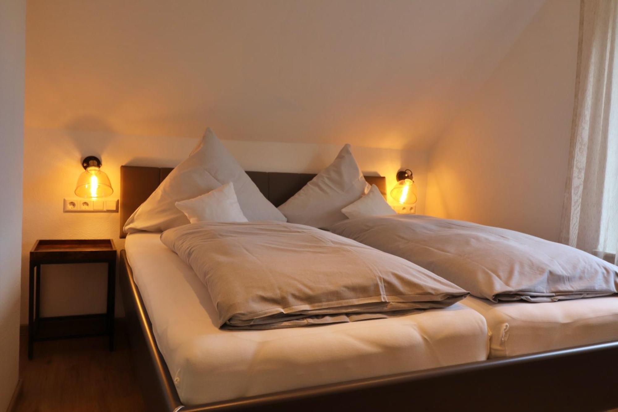 Hotel Zur Post Klotten Room photo